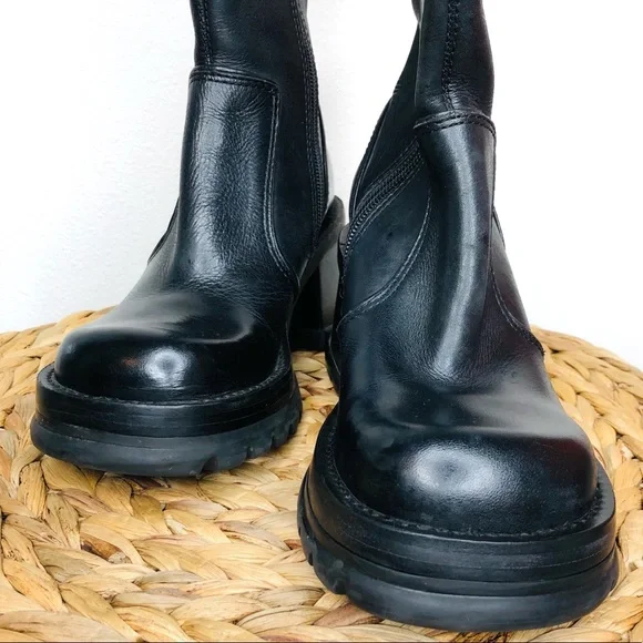Steve Madden vintage 90’s Hott black leather CHUNKY platform combat boots sz 6.5 - Picture 4 of 7